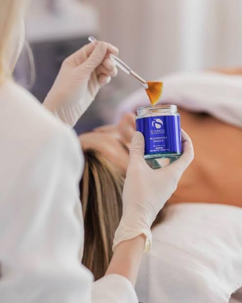 Tri-Active Exfoliating Masque